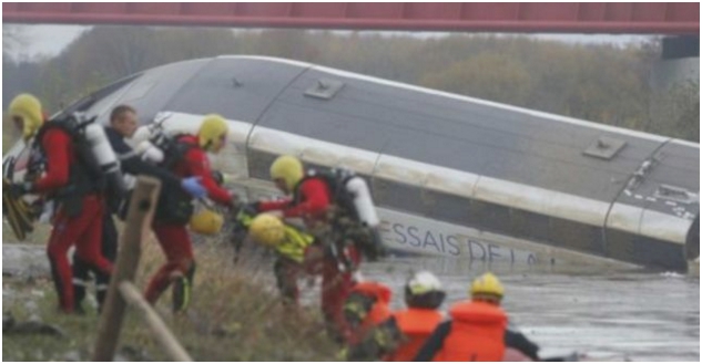 法國列車出軌意外　已知10人死亡 | 文章內置圖片