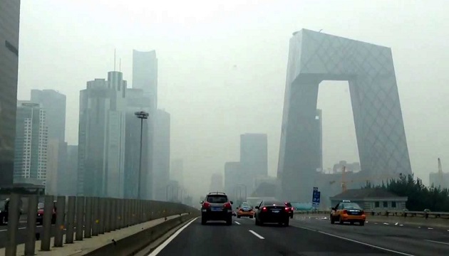 空氣品質極差 北京也一片霧茫茫