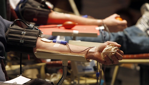 美除30年同志捐血禁令 但仍有12個月限制 | 文章內置圖片