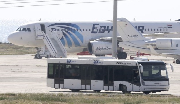 埃及航空被截！賽普勒斯關閉機場表示非恐攻