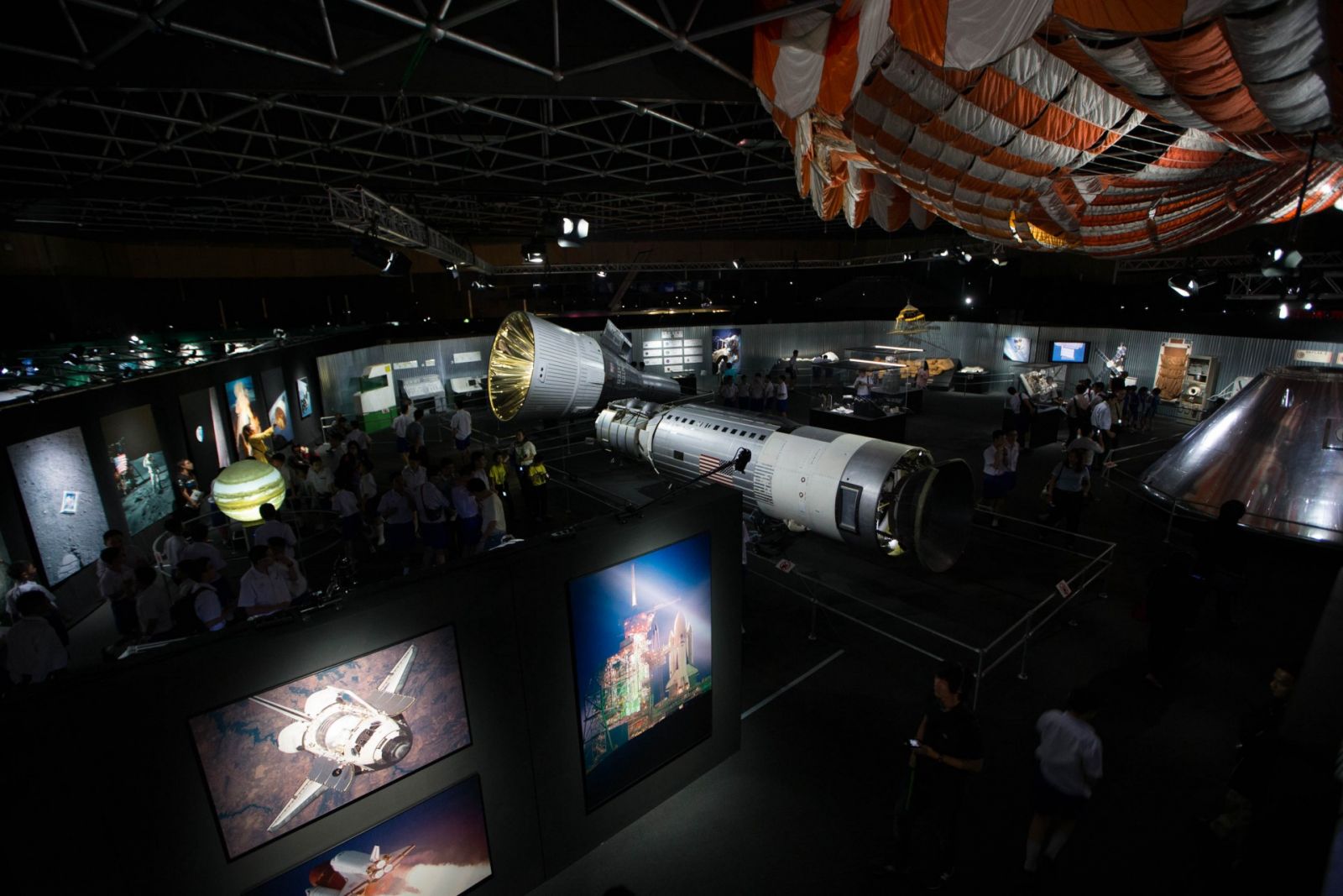 台北NASA展「無重力體驗」吸客！太空人然竟然吃這個.....