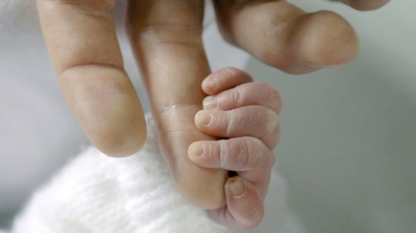 葡萄牙孕婦腦死近4個月 順利產下男寶寶