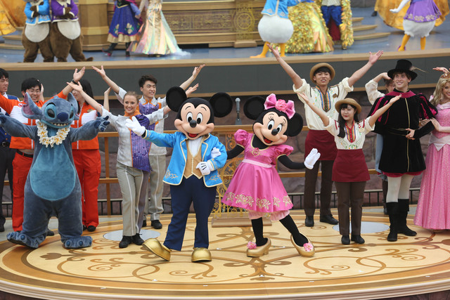 上海迪士尼今開幕　米老鼠大戰灰太郎！