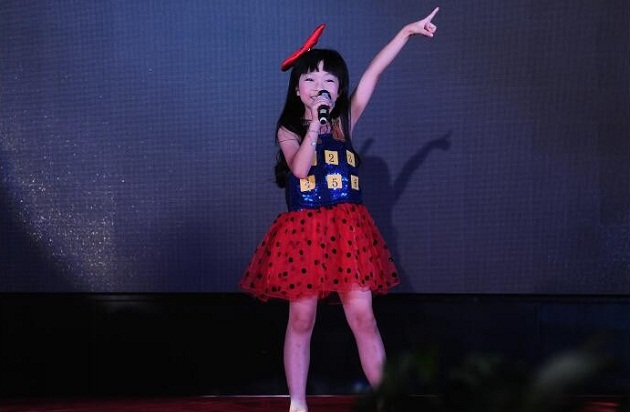 9歲台灣女娃譚珮妮勇闖《央視非常6+1 》 華語童聲金曲榜奪冠