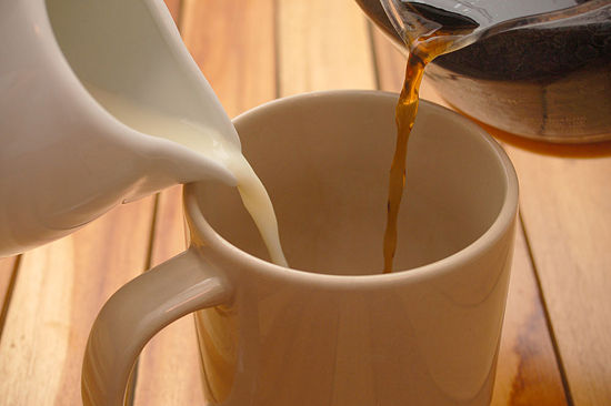 咖啡歐蕾愛好者看過來！2簡單步驟製作黑糖漿 | 文章內置圖片