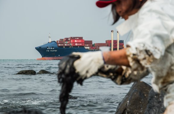 德翔台北货轮移除作业创最速纪录 海洋污染也创最新纪录 | 文章内置图片
