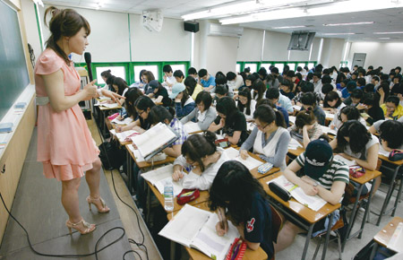 台灣學生普遍壓力大   家長應以陪伴代替責備
