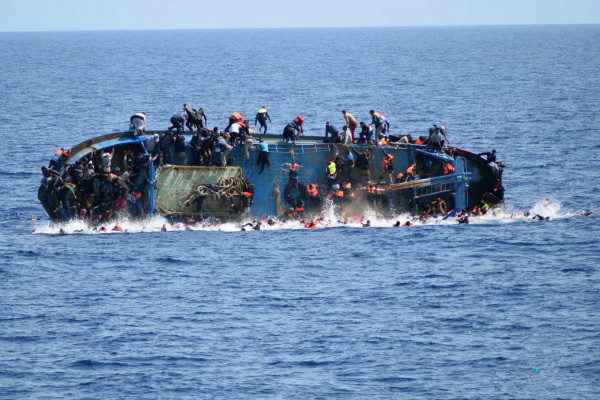 海上驚魂！ 義大利創紀錄單日救6500難民