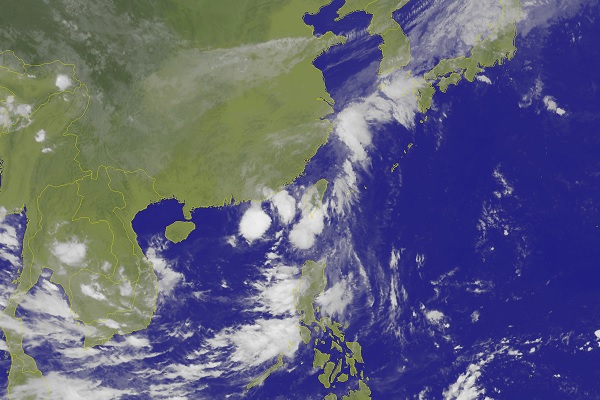 颱风外围环流影响 各地发布大雨、豪雨特报