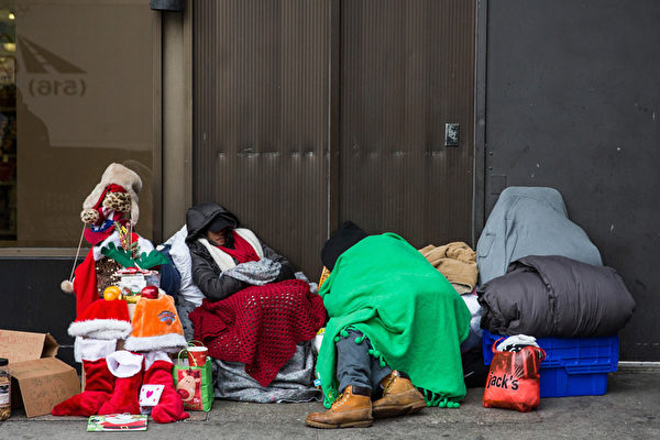 纽约游民数居高不下   无家者包围州长办公室  | 文章内置图片