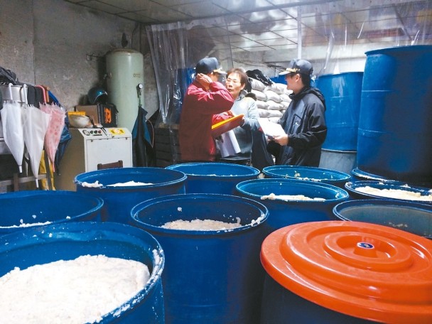 排废水被禁 深坑臭豆腐厂偷偷復工 | 文章内置图片