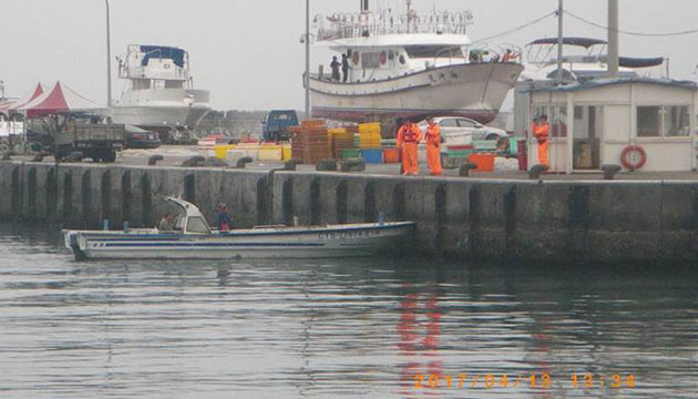 烏石港北堤15公尺處漁船違規 一二岸巡大隊到場搜證函送