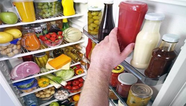 共享冰箱提供免費食物 發起人：供不應求 