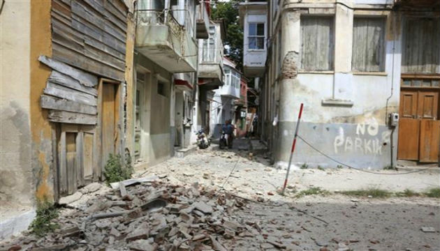 6.3強震衝擊希臘小島 傳十人受傷一人喪命 | 文章內置圖片