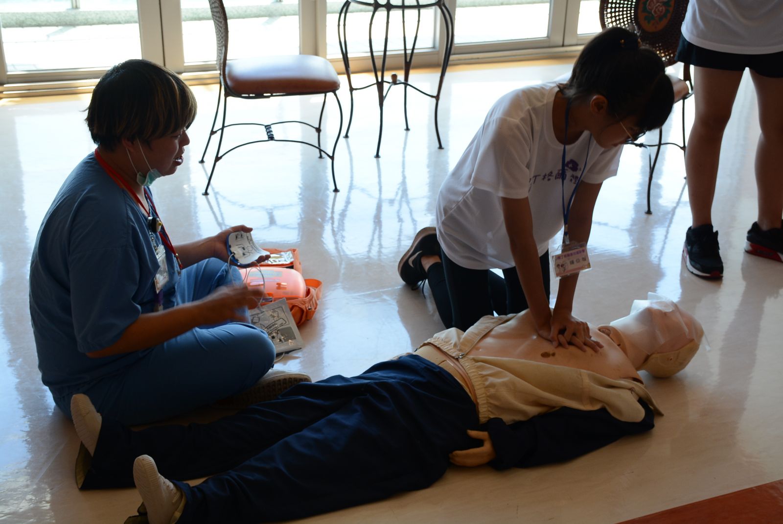 國中學童體驗小南丁格爾 包紮、打針、CPR樣樣行 | 文章內置圖片