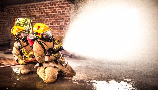 全方位救援技能 為期10週火災訓練