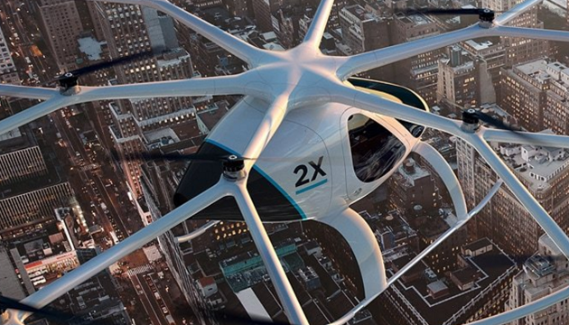 全球第一輛飛天計程車　杜拜今年底試飛