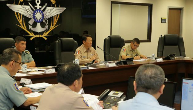 國防部新聞參考資料，說明「參謀總長李喜明上將主持國防部災防整備會議，指示各單位持續掌握泰利颱風動態」
