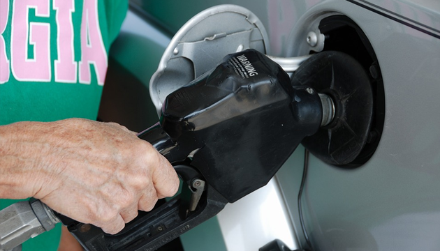 國際油價大漲　預估下週汽、柴油調漲0.1元