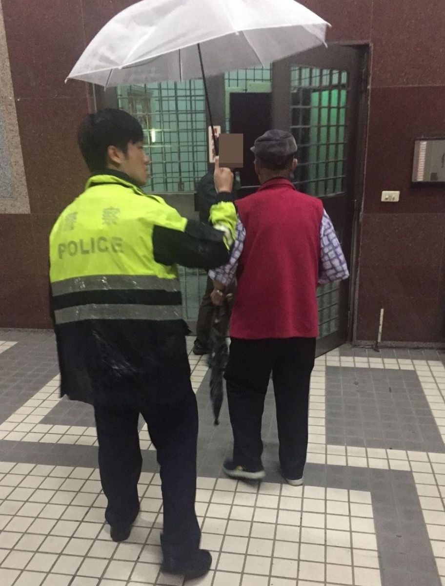 M-POLICE人臉辨識幫大忙 9旬老翁平安回家門  | 文章內置圖片