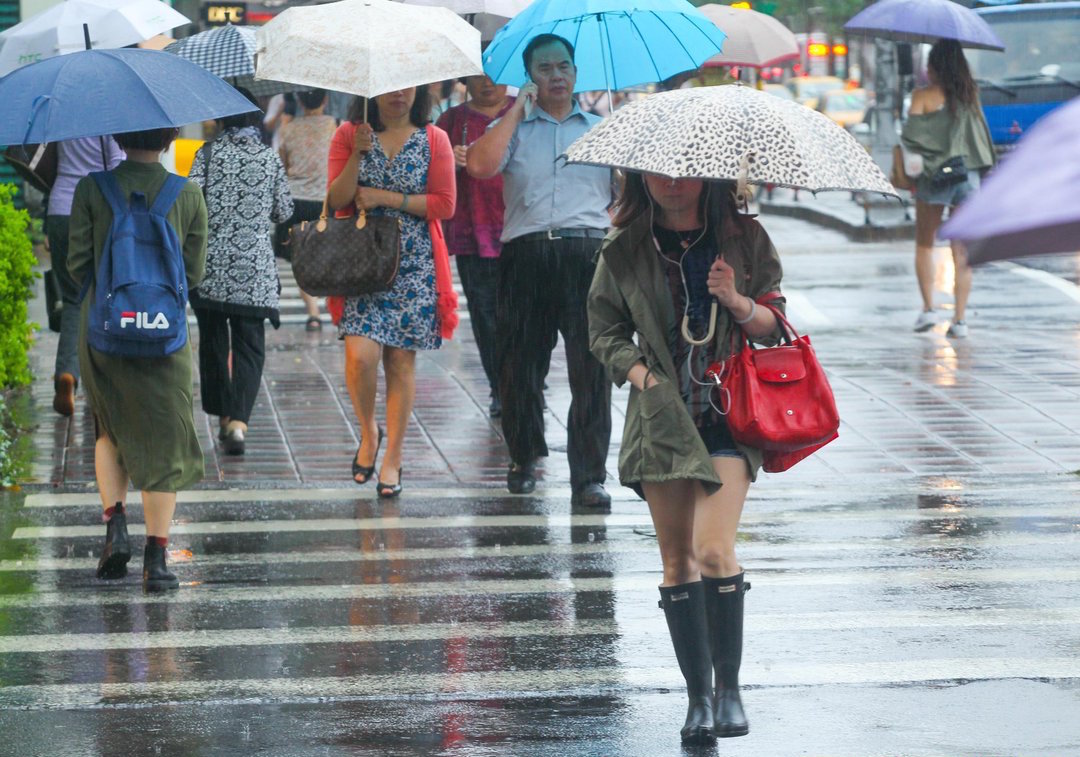 氣象局大雨特報 下週降雨量驟增