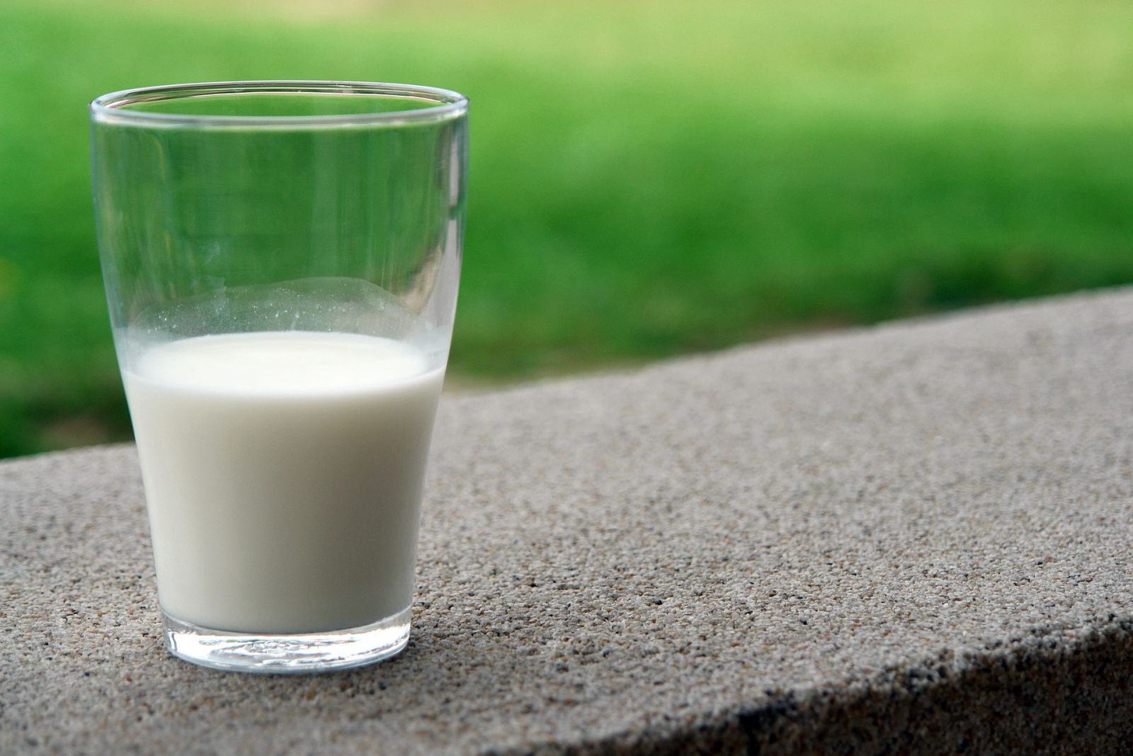乳糖不適症患者 補鈣改喝優酪乳 | 文章內置圖片