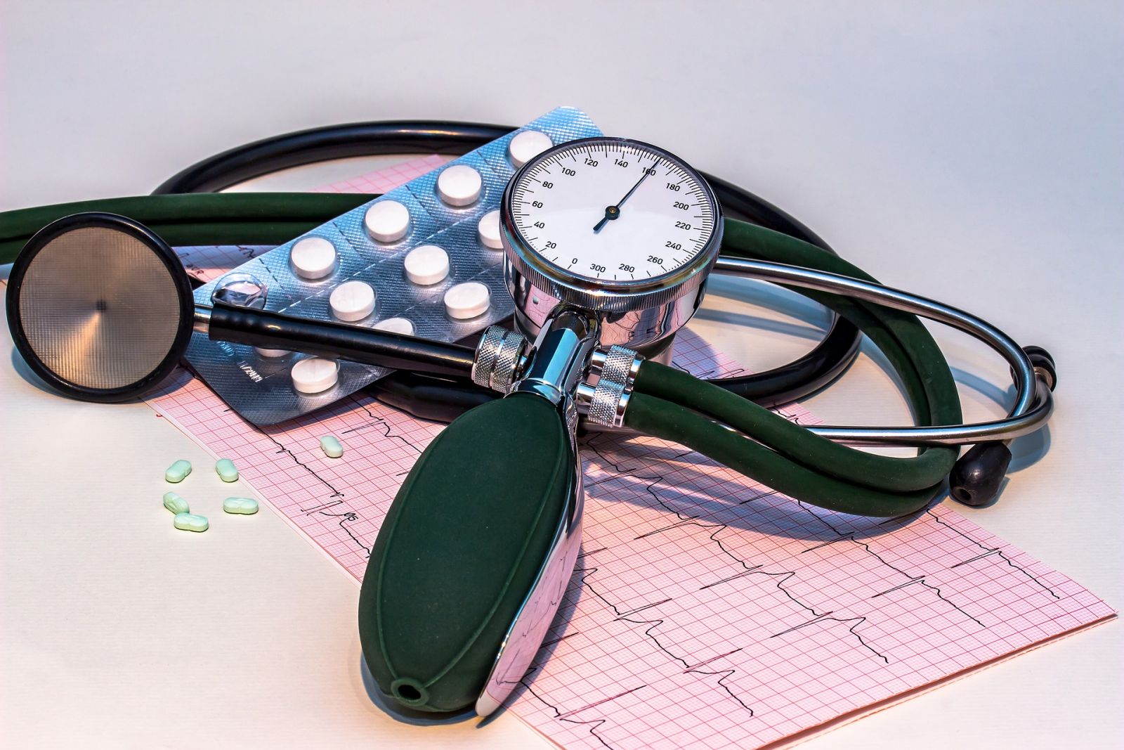 美下修高血壓標準至130/80 台跟進討論中 | 文章內置圖片