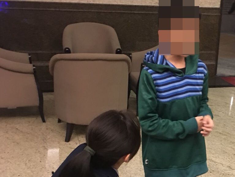 7歲頑童被母責難後走失   汐止熱心馬尾女警找回他 | 文章內置圖片