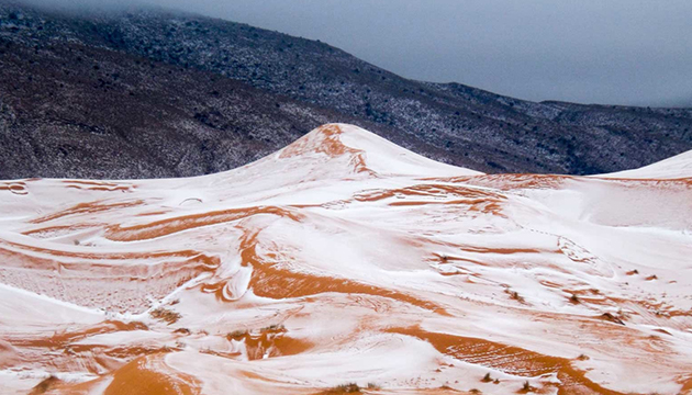 【影】40年第3次沙漠變雪丘? 撒哈拉沙漠下雪啦