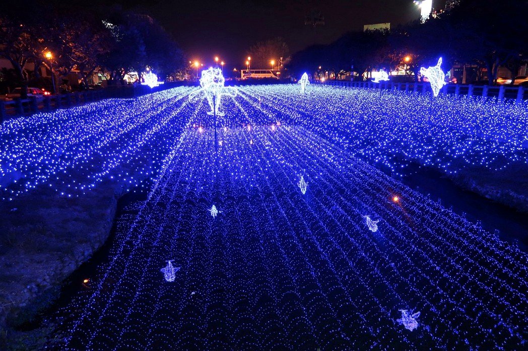 屏东綵灯节扩展规模 互动灯饰民众惊艷 | 文章内置图片