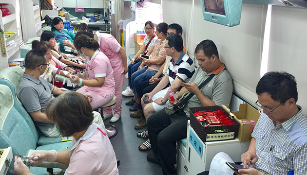 台南警局偕警廣辦捐血 麻豆警熱血響應 | 文章內置圖片