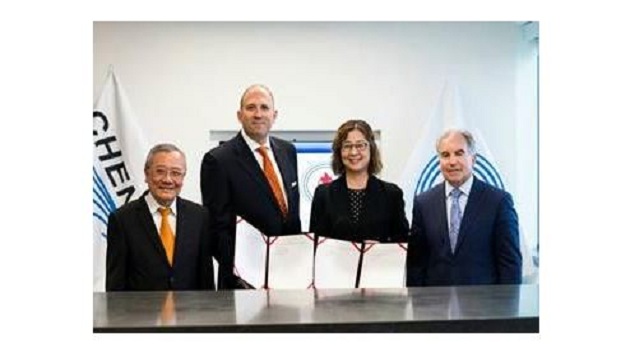 台湾中油公司与美国Cheniere公司签署为期25年液化天然气购售契约之採购前约（HOA） | 文章内置图片