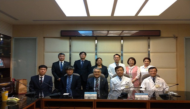 韓國報勳福祉醫療公團參訪本會榮院及榮家