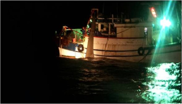 漁船近岸拖網毀生態 海巡取締函送護資源