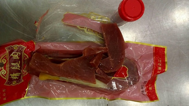 高雄關呼籲旅客勿攜帶肉製品入境 | 文章內置圖片