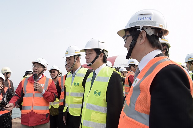 賴揆：金門大橋施工展現台灣專業工程技術 盼如期如質完工 | 文章內置圖片