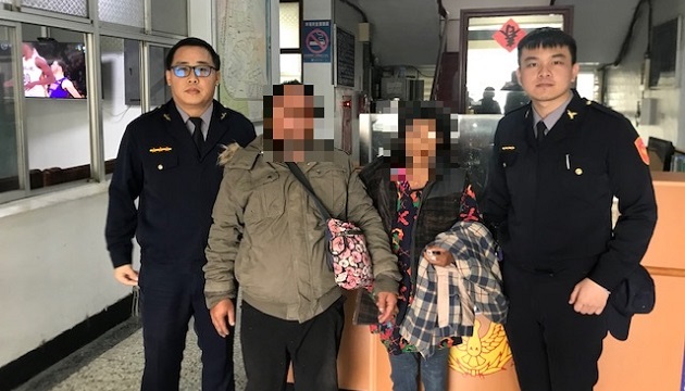 暖警相助病婦 慷慨解囊助母子返家