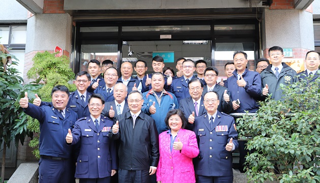 警政署署长春节前夕慰问基层及协勤民力，鼓舞执勤员警士气