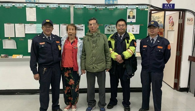 陆客自由行迷途，大赞臺警细心