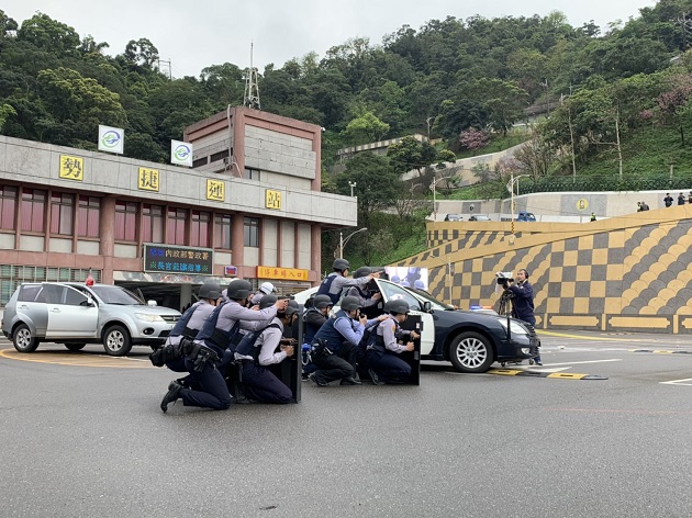 【影】反恐演练高规格 中和警贴近实战 | 文章内置图片