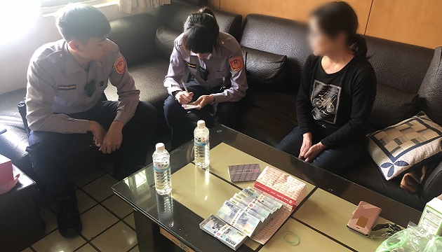 【影】假冒检察官手法再现! 机警拦阻妇人遭诈70万元 | 文章内置图片