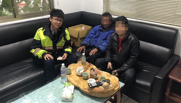 失憶翁訪友迷途 熱心警協助返家