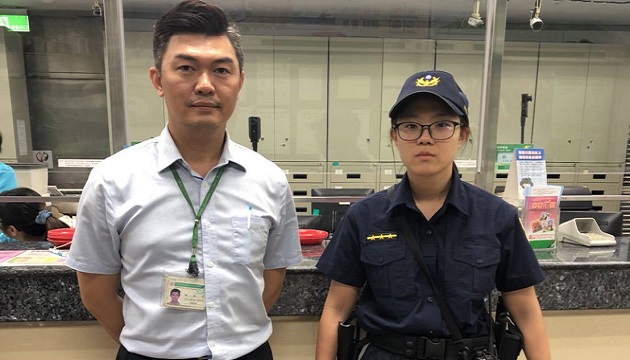 熟女脸书交友昏头匯款 淡水警临柜及时阻诈