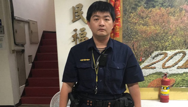 失智翁流浪到草山 北投警助返家 | 文章内置图片