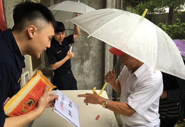 三重警反诈骗宣导团 助寒士过端午 | 文章内置图片