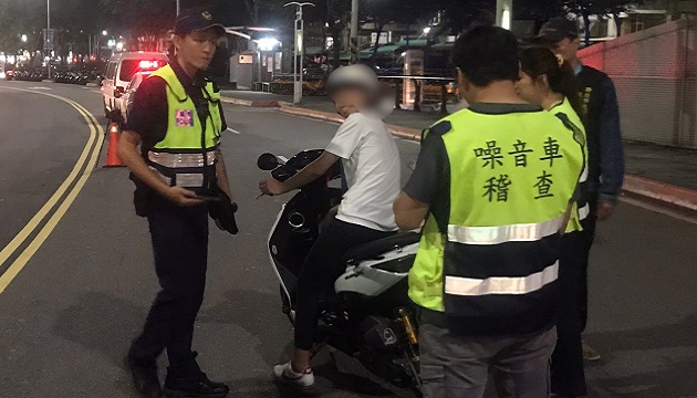 改裝排氣管車擾民 新莊警強力稽查取締 | 文章內置圖片