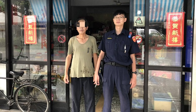 假檢警電話詐騙獨居翁 警從旁提醒保積蓄 | 文章內置圖片