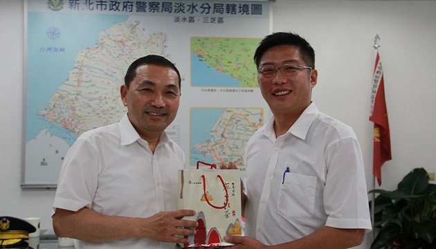 市長慰問淡水員警 共進晚餐關懷勉勵同仁 鼓勵強勢執法 | 文章內置圖片