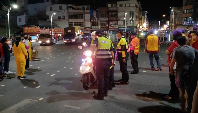 炸寒單迎財神文化祭，玉警縝密規劃防衝突