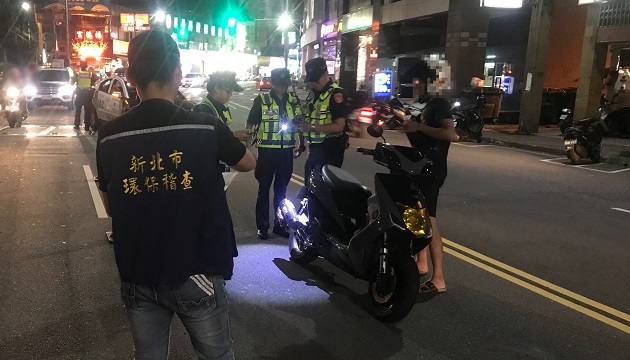 强力取缔改装噪音车 新庄警与环保局铁腕执法 | 文章内置图片